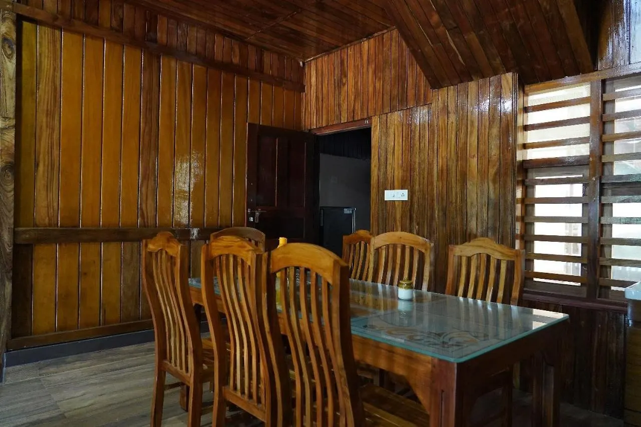 Homestay Jackroot Heritage Athirappilly Apartment Kallana India